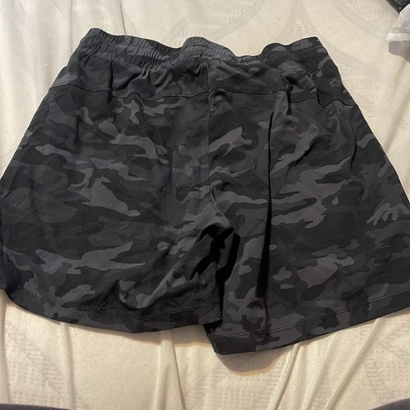 Stretchy Tuff Athletics Shorts - Picture 3 of 4